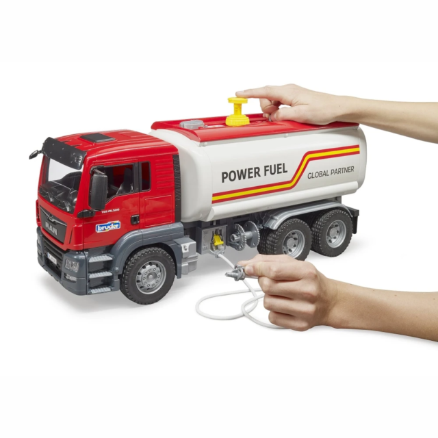 Bruder Kamion MAN TGS Cisterna