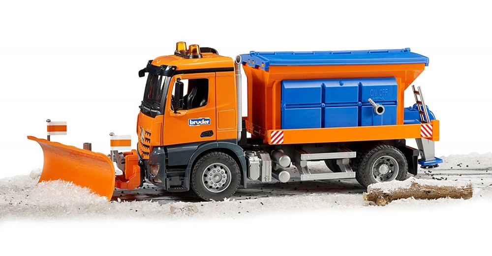 Bruder Kamion Arocs zimska sluzba